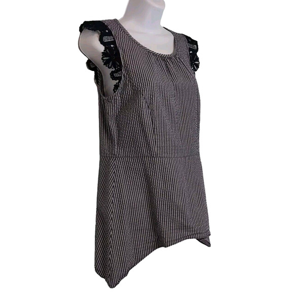 Cabi #5727 Top Blouse Women's Size S Small Navy White Seersucker Lace Cap Sleeve - Picture 3 of 15